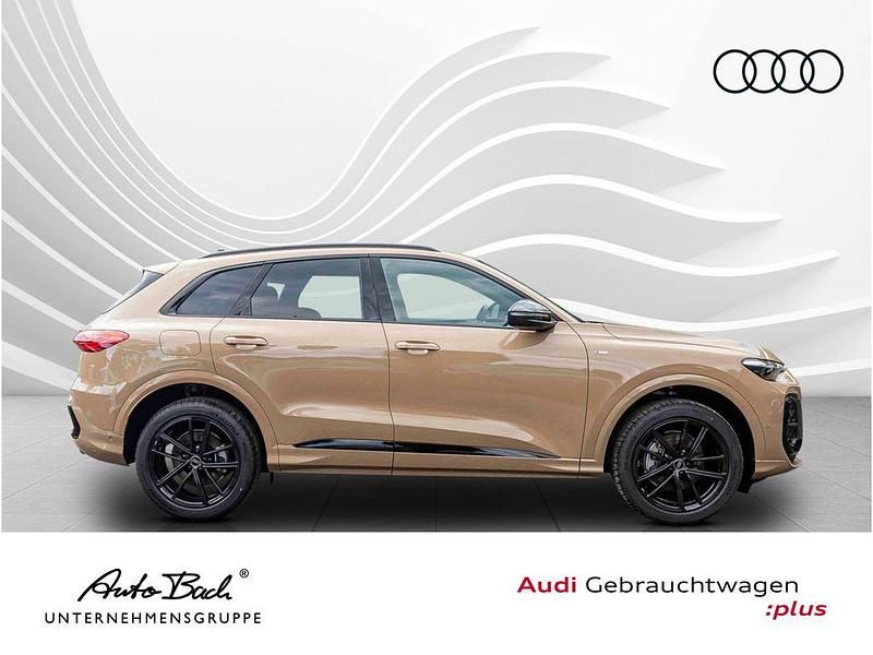 Gebraucht Audi Q5 S-Line 204 PS (150 kW) 2026 Gold SUV