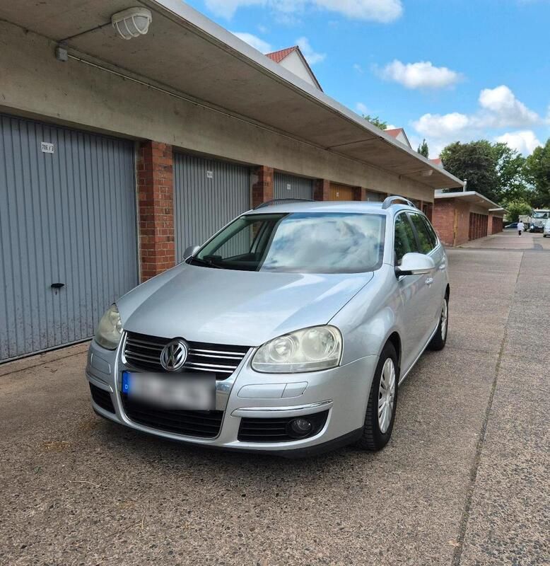 Silber Gebraucht 2008 VW Golf V Kombi | 2.200 € (Guter Preis) - Bild 1/4