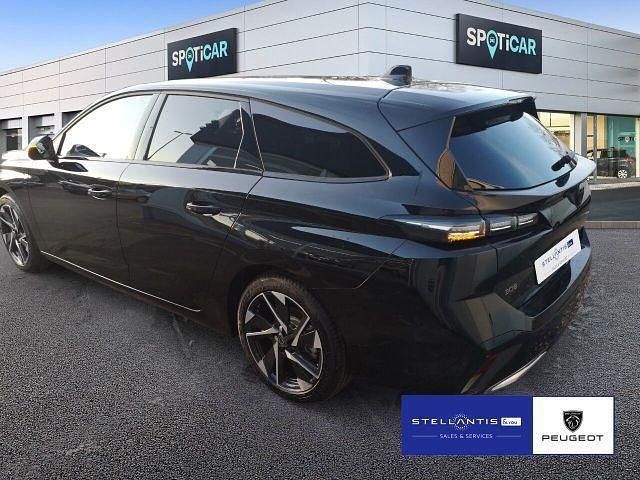 Neu Peugeot 308 Allure 131 PS (96 kW) 2025 Schwarz Kombi