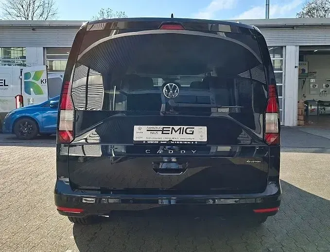 Neu VW Caddy Basis 122 PS (89 kW) 2025 Schwarz Van / Kleinbus