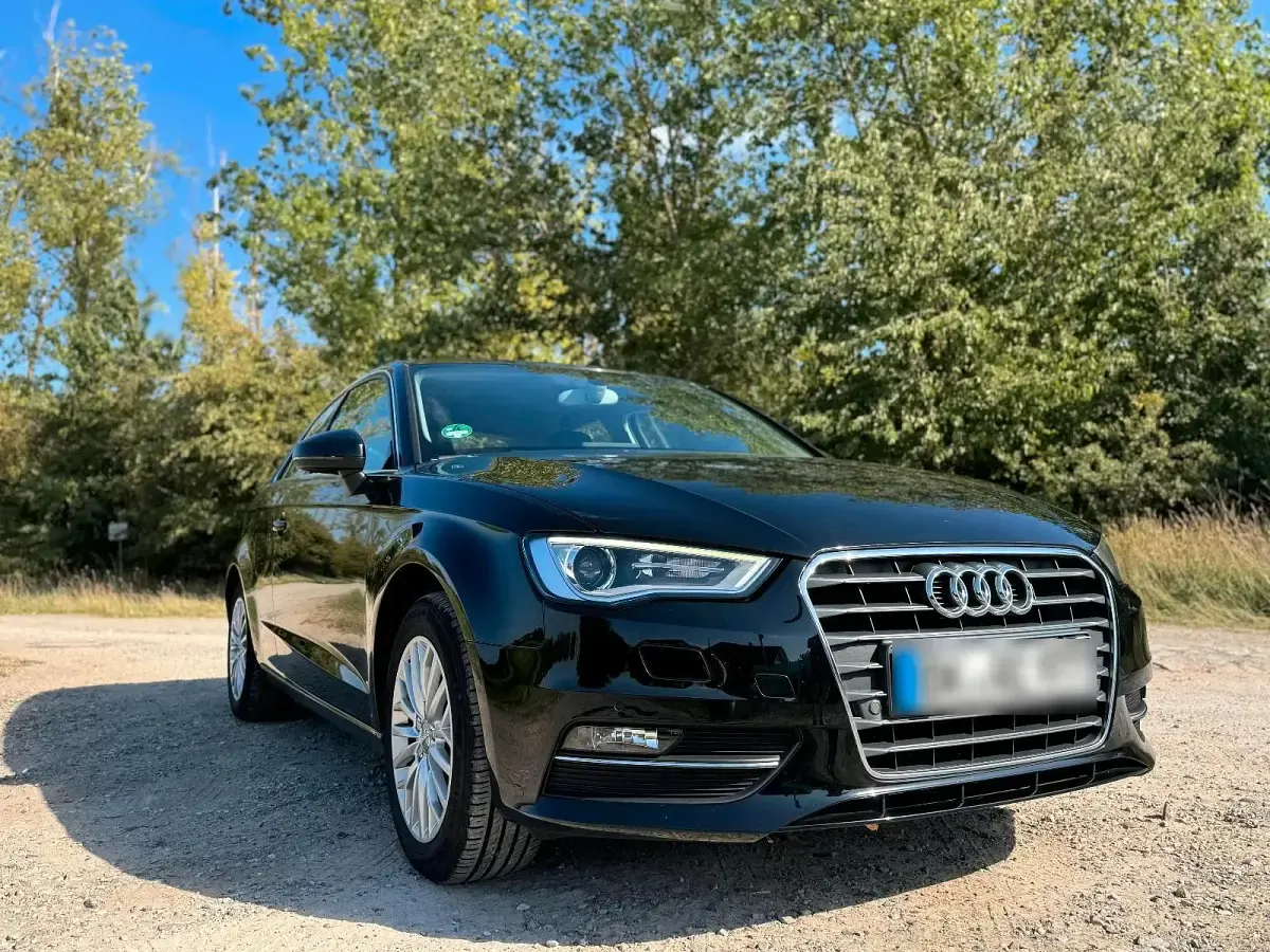 Gebraucht Audi A3 122 PS (89 kW) 2014 Schwarz Kleinwagen