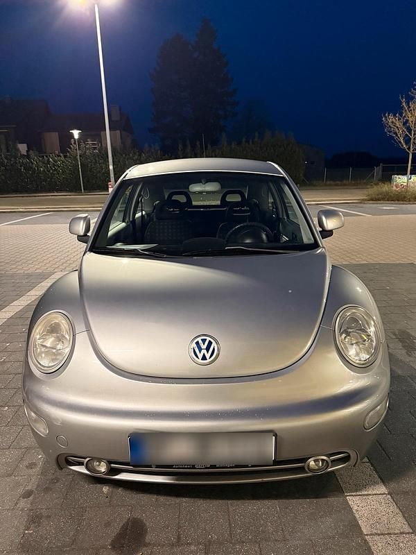 Gebraucht VW Beetle 115 PS (84 kW) 1999 Silber Kleinwagen