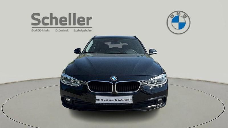 Gebraucht BMW 316 116 PS (85 kW) 2018 Schwarz Limousine