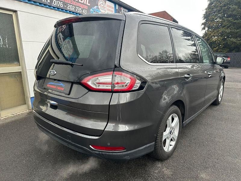 Gebraucht Ford Galaxy Titanium 239 PS (175 kW) 2018 Magnetic Van / Kleinbus