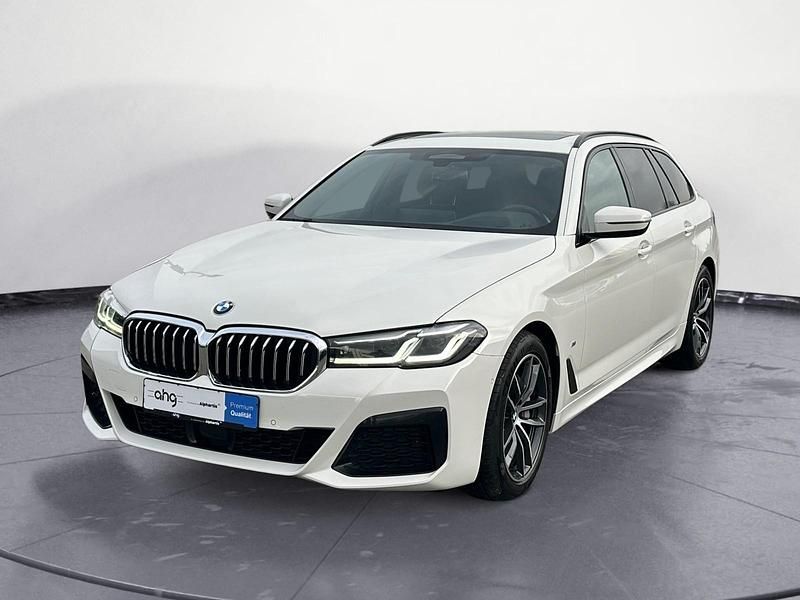 Gebraucht BMW 530 M Sport 286 PS (210 kW) 2021 Weiß Kombi