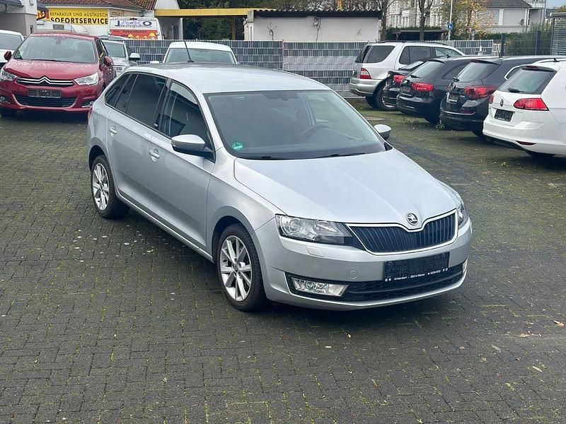Silber Gebraucht 2016 Skoda Rapid Joy Limousine | 6.500 € (Guter Preis) - Bild 1/4