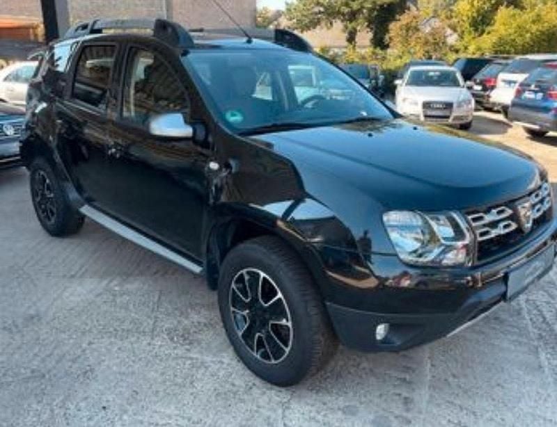 Schwarz Gebraucht 2017 Dacia Duster SUV | 8.900 € (Teuer) - Bild 1/4