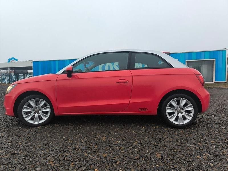 Rot Gebraucht 2013 Audi A1 Ambition Kleinwagen | 7.200 € (Guter Preis) - Bild 1/4