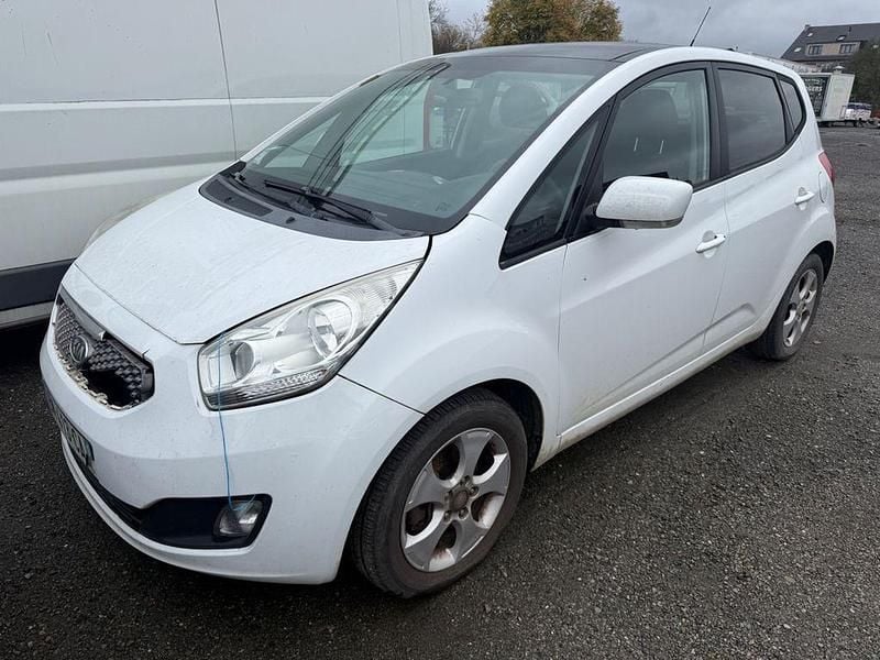 Gebraucht Kia Venga Spirit 128 PS (94 kW) 2011 Weiß Kleinwagen