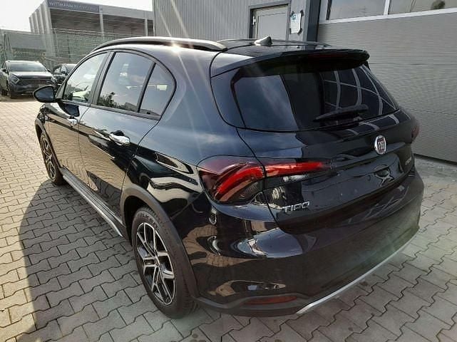 Gebraucht Fiat Tipo Cross 131 PS (96 kW) 2024 Cinema schwarz Limousine