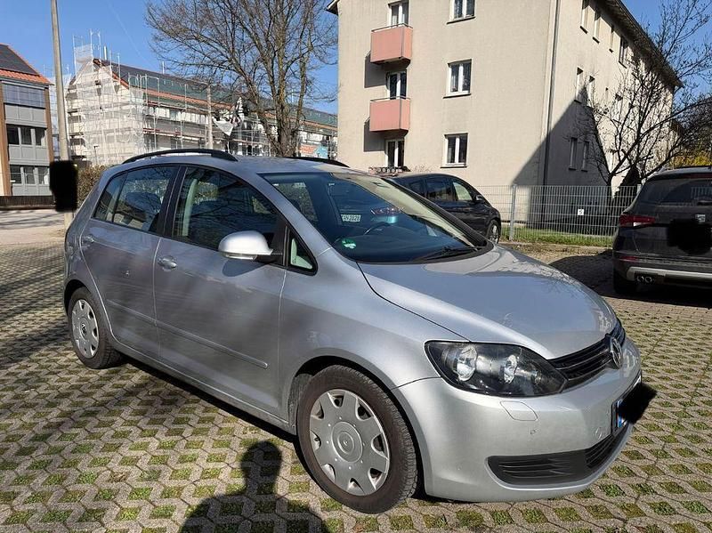 Gebraucht VW Golf Plus Cross 122 PS (89 kW) 2009 Silber Van / Kleinbus