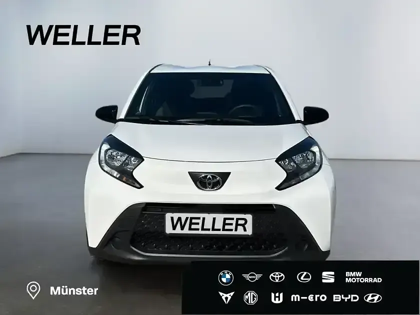 Gebraucht Toyota Aygo 72 PS (52 kW) 2025 Schneeweiß Kleinwagen