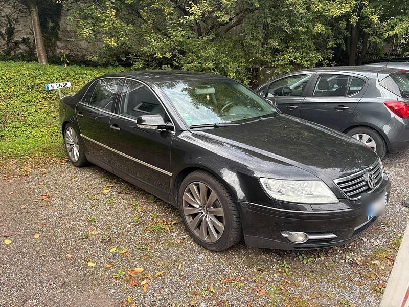 Schwarz Gebraucht 2010 VW Phaeton Limousine | 5.500 € (Guter Preis) - Bild 1/4