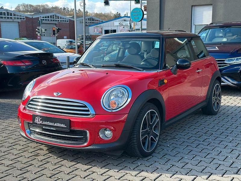 Second-hand Mini Cooper Chili 122 CP (89 kW) 2012 Roșu Hatchback