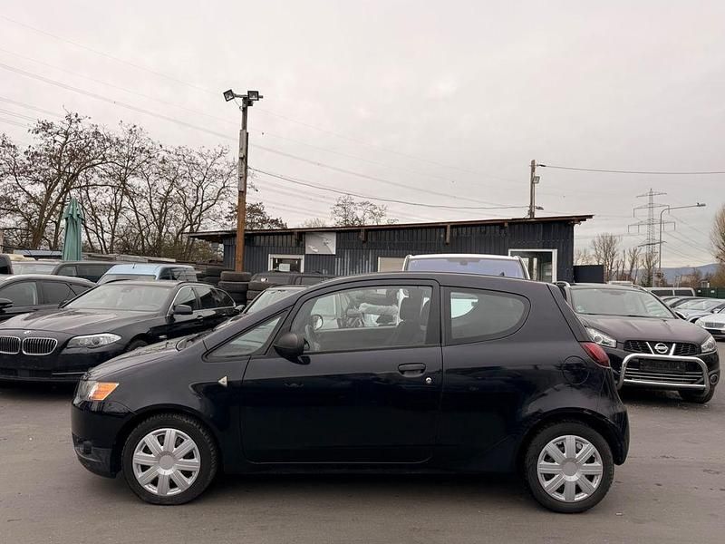 Gebraucht Mitsubishi Colt Inform 75 PS (55 kW) 2009 Schwarz Kleinwagen