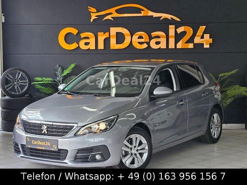 Gebraucht Peugeot 308 Active 131 PS (96 kW) 2017 Grau Limousine