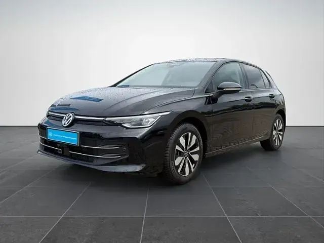 Gebraucht VW Golf VIII Goal 150 PS (110 kW) 2025 Schwarz Limousine