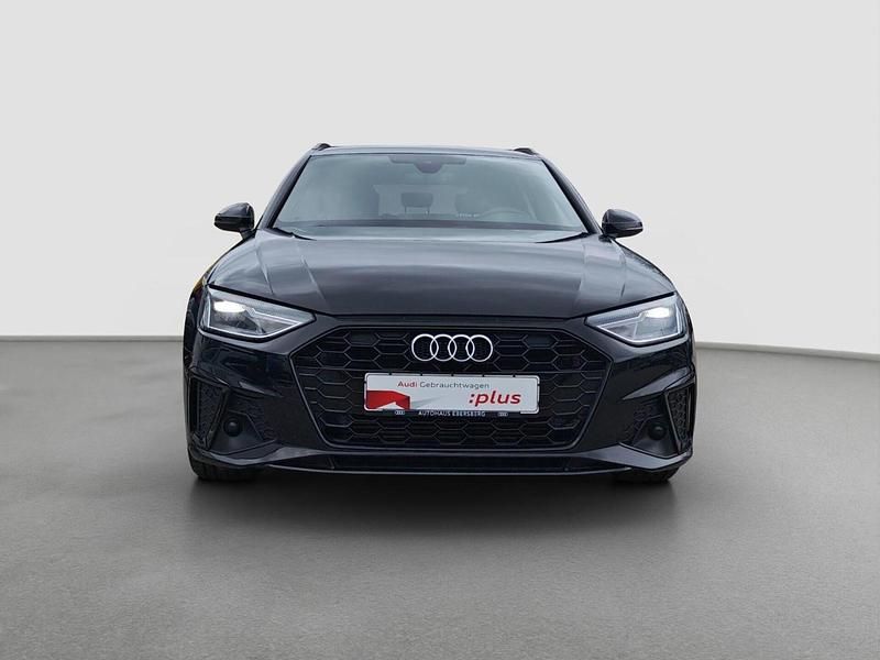 Second-hand Audi A4 Business 204 CP (150 kW) 2023 Negru Break