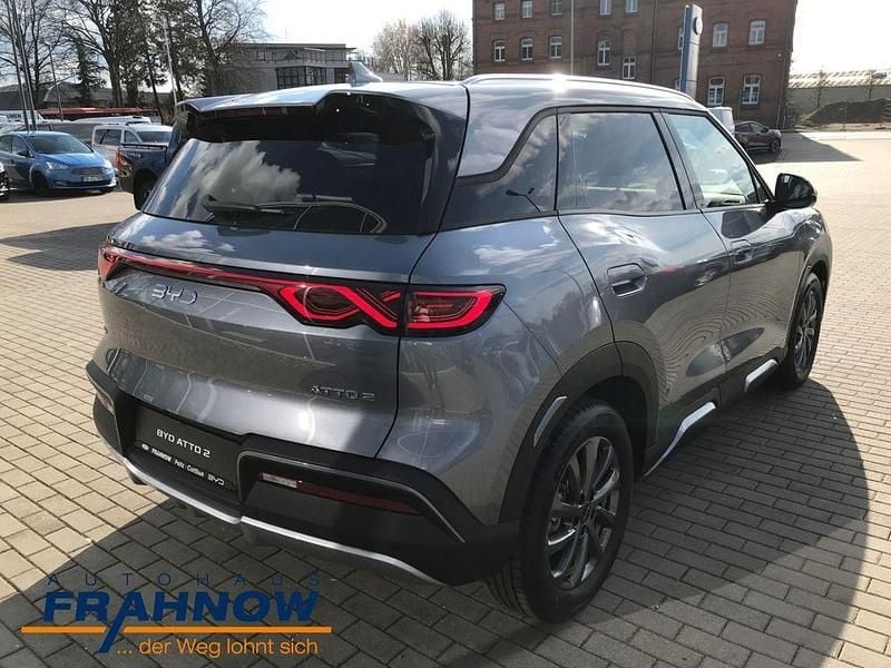 Neu BYD Atto 2 Boost 212 PS (155 kW) 2026 Grau SUV