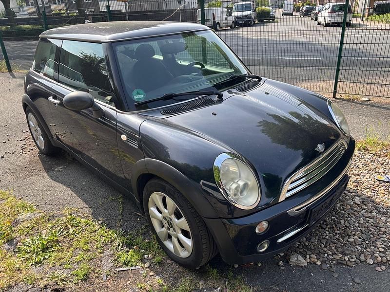Schwarz Gebraucht 2006 Mini ONE Kleinwagen | 1.750 € (Superpreis) - Bild 1/4