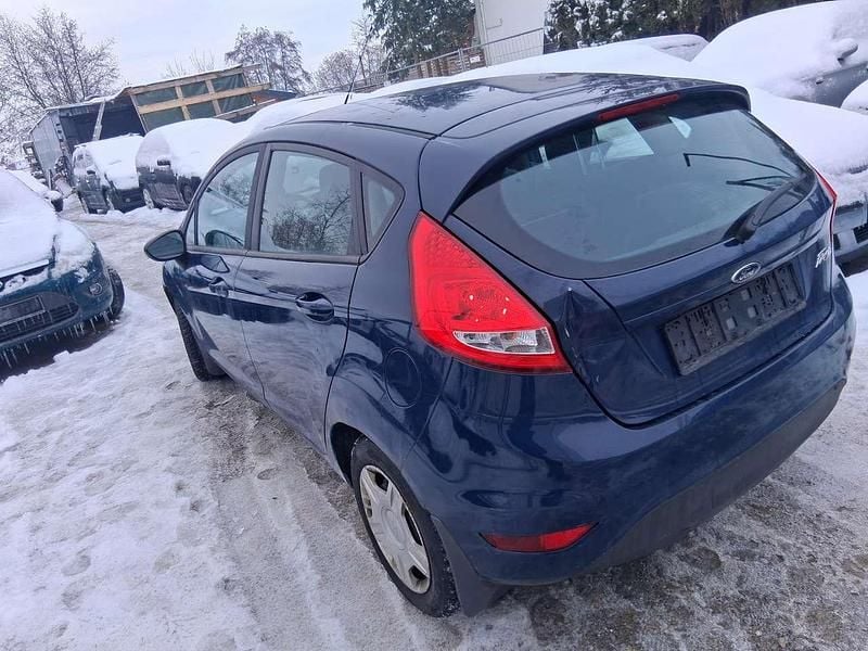 Gebraucht Ford Fiesta 82 PS (60 kW) 2009 Blau Limousine