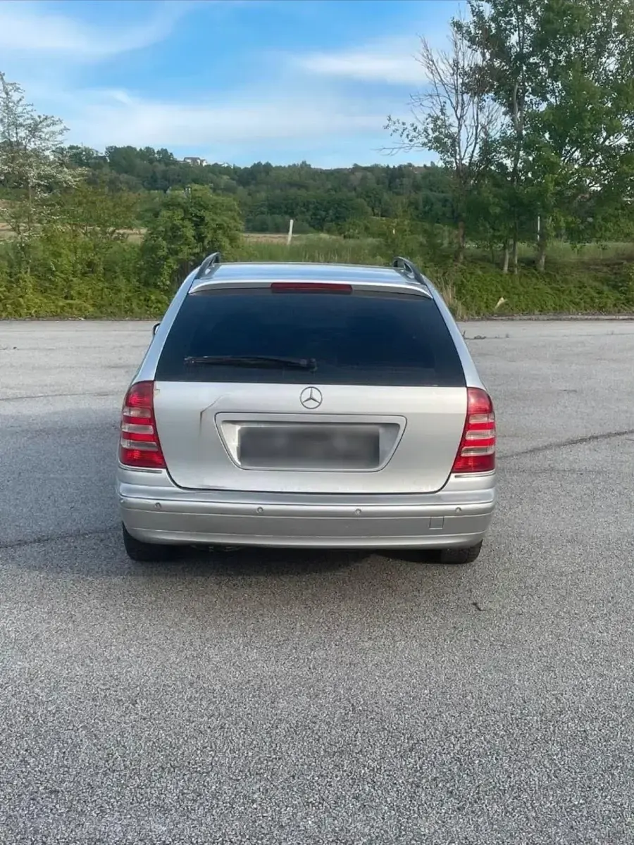 Gebraucht Mercedes C200 116 PS (85 kW) 2003 Silber Kombi