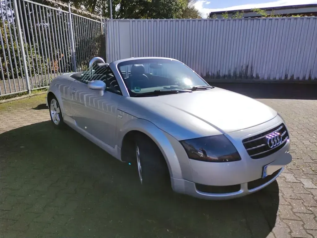 Gebraucht Audi TT Roadster Sport 179 PS (131 kW) 2000 Silber Cabrio