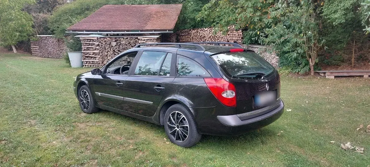 Gebraucht Renault Laguna II 135 PS (99 kW) 2006 Schwarz Kombi