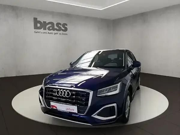 Gebraucht Audi Q2 Advanced 150 PS (110 kW) 2023 Navarrablau metallic SUV