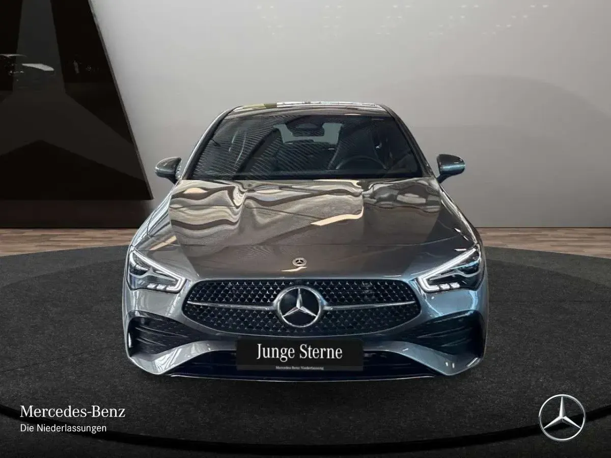 Gebraucht Mercedes CLA200 AMG 150 PS (110 kW) 2025 Mountain grau Kombi