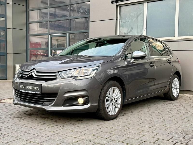 Gebraucht Citroën C4 SELECTION 110 PS (80 kW) 2016 Platiniumgrau metallic Kleinwagen