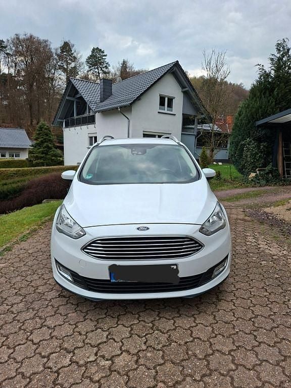 Gebraucht Ford Grand C-Max Titanium 150 PS (110 kW) 2018 Weiß Van / Kleinbus