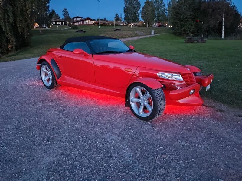Rot Gebraucht 1999 Plymouth Prowler Cabrio | 37.500 € - Bild 1/4