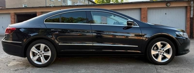 Gebraucht VW Passat 140 PS (102 kW) 2012 Schwarz Coupé