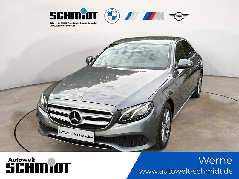 Selenitgrau Gebraucht 2018 Mercedes E200 Avantgarde | 27.189 € (Fairer Preis) - Bild 1/4