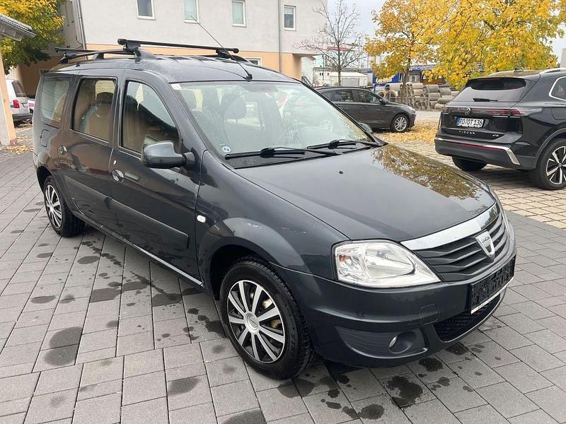 Gebraucht 2010 Dacia Logan Lauréate Limousine | 1.999 € (Guter Preis) - Bild 1/4