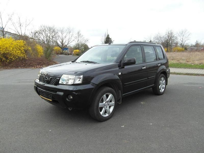 Gebraucht Nissan X-Trail 136 PS (100 kW) 2004 Schwarz SUV
