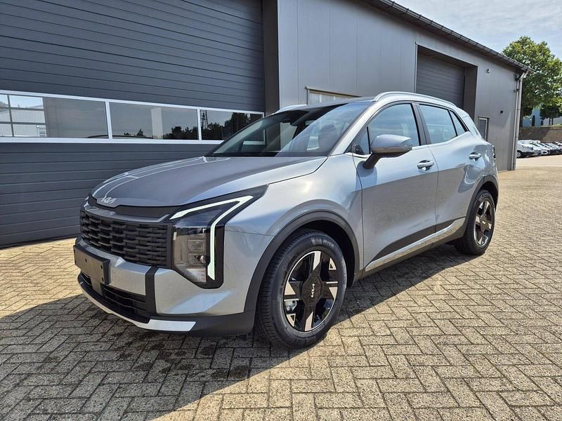 Lunarsilber metallic Neu 2025 Kia Sportage Vision SUV | 31.990 € (Superpreis) - Bild 1/4