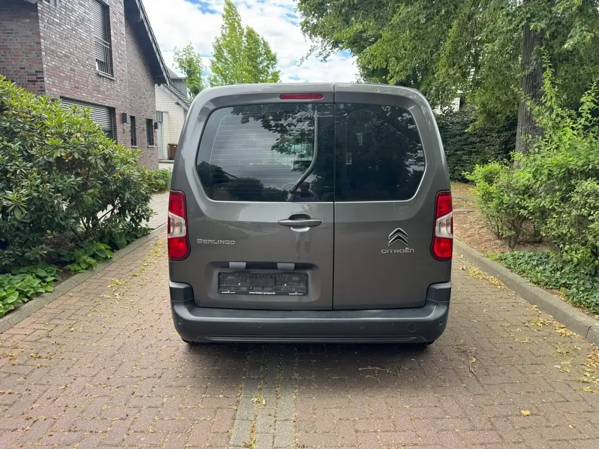 Gebraucht Citroën Berlingo Live 102 PS (75 kW) 2020 Grau Van / Kleinbus