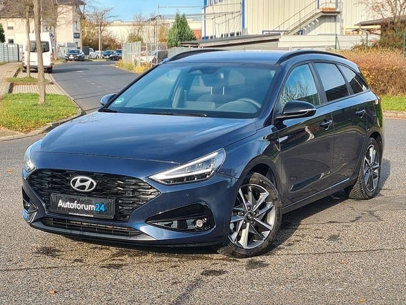Gebraucht Hyundai i30 Advantage 101 PS (74 kW) 2025 Blau Kombi