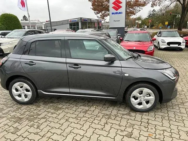 Neu Suzuki Swift Comfort 83 PS (61 kW) 2026 Grau Kleinwagen