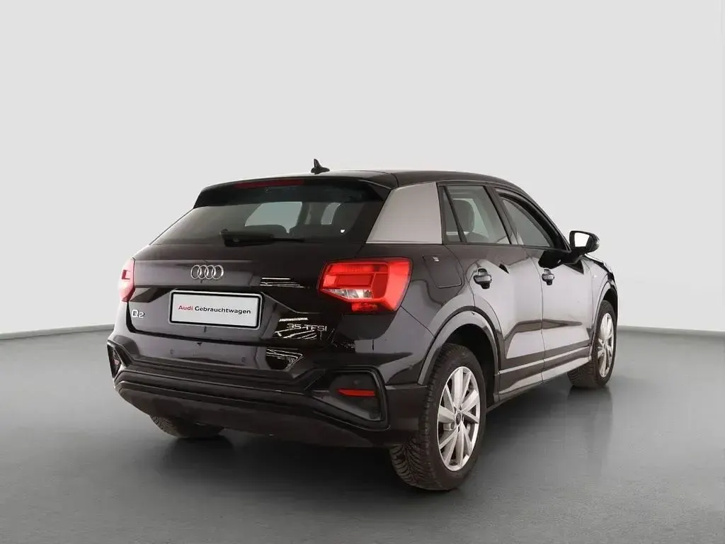 Gebraucht Audi Q2 S-Line 150 PS (110 kW) 2025 Mythosschwarz (metallic) SUV