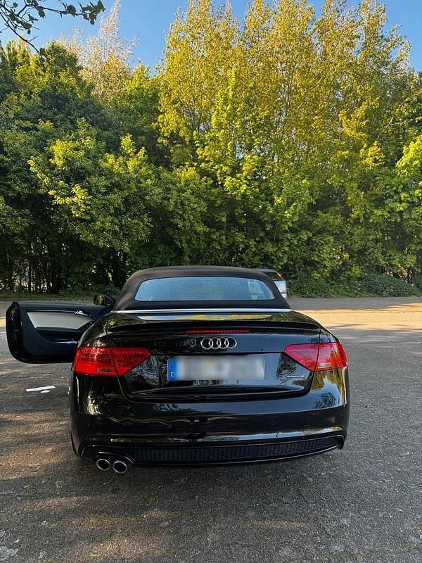 Gebraucht Audi A5 Cabriolet 245 PS (180 kW) 2015 Schwarz Cabrio