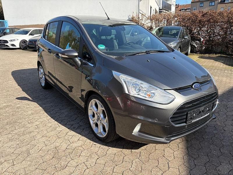 Gebraucht Ford B-MAX Titanium 101 PS (74 kW) 2017 Grau Van / Kleinbus
