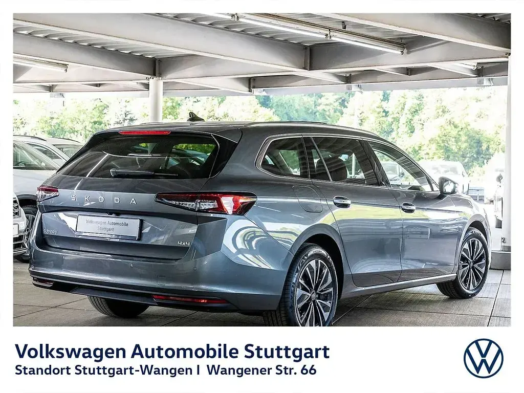 Gebraucht Skoda Superb Selection 193 PS (141 kW) 2026 Graphitegrau metallic Kombi