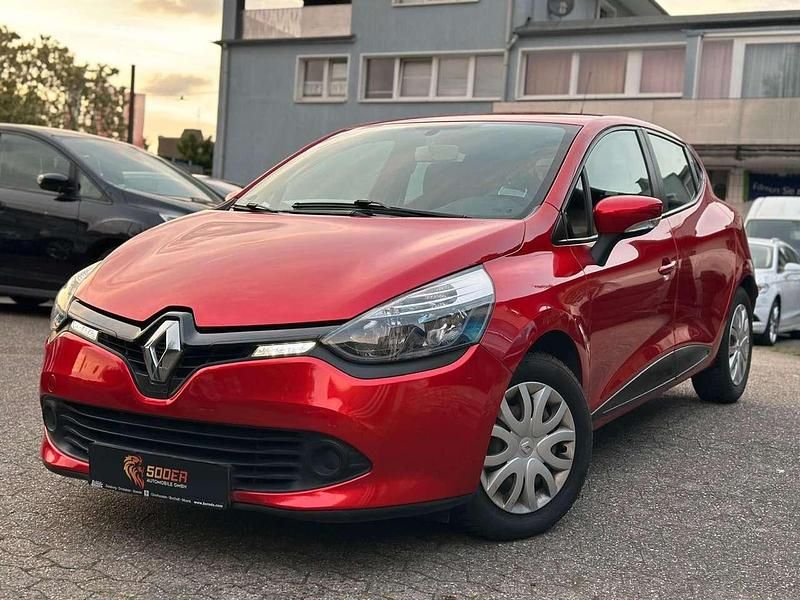 Rot Gebraucht 2014 Renault Clio IV Expression Limousine | 6.299 € (Fairer Preis) - Bild 1/4