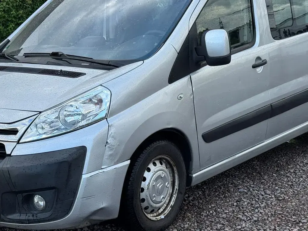 Käytetty Citroën Jumpy Tendance 163 HP (119 kW) 2014 Harmaa Tila-auto