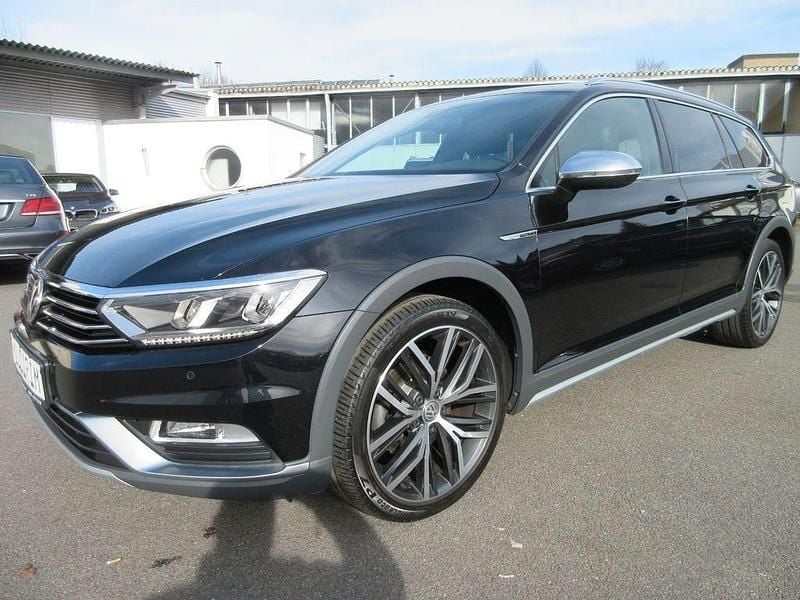 Gebraucht VW Passat Alltrack 190 PS (139 kW) 2018 Schwarz Kombi