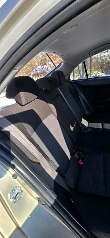 Gebraucht Mitsubishi Lancer 143 PS (105 kW) 2008 Gold Limousine