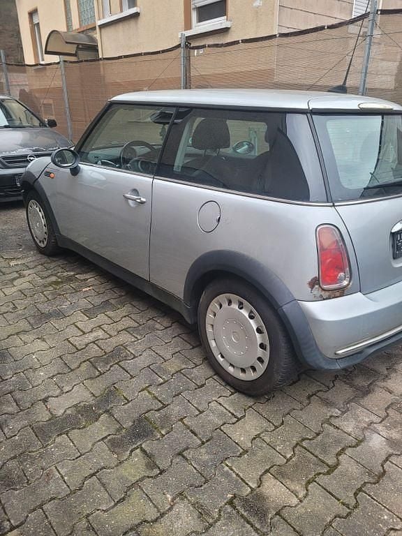 Gebraucht Mini ONE 90 PS (66 kW) 2006 Silber Kleinwagen